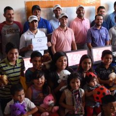 Profesionales apoyan a niños en León