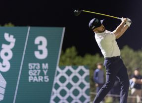 Abraham Ancer firma sólido cuarto lugar en el LIV Golf Riyadh; Carlos Ortiz acaba en la posición 13