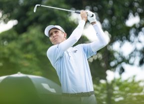 Discreta actuación de mexicanos en el LIV Golf Singapore